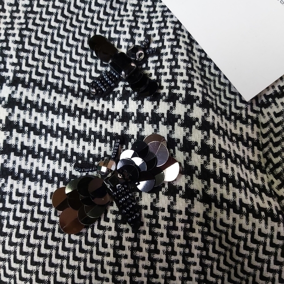 𝅺h&m Dress with Stand-up Collar - Picture 9 of 13